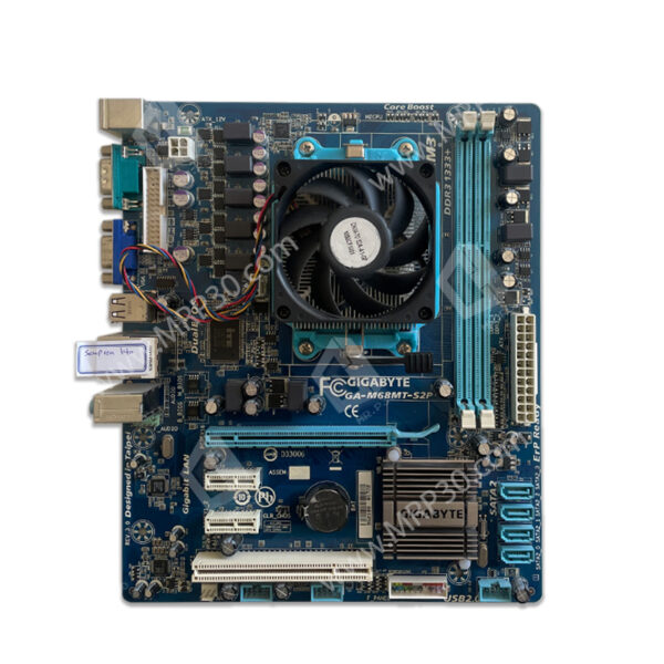 باندل مادربرد Gigabyte GA-M68MT-S2P + AMD Sempron 140