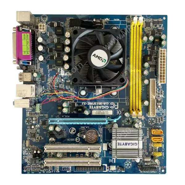 باندل مادربرد GIGABYTE M61PME S2 و AMD ATHLON II X2 5200 به همراه فن استوک