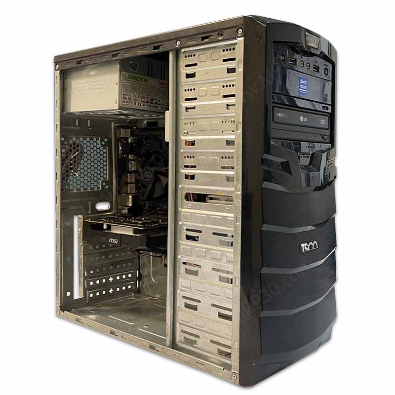 1 کیس کامل گیمینگ بازی "Assassin's Creed Origins" استوک با 6 ماه گارانتی