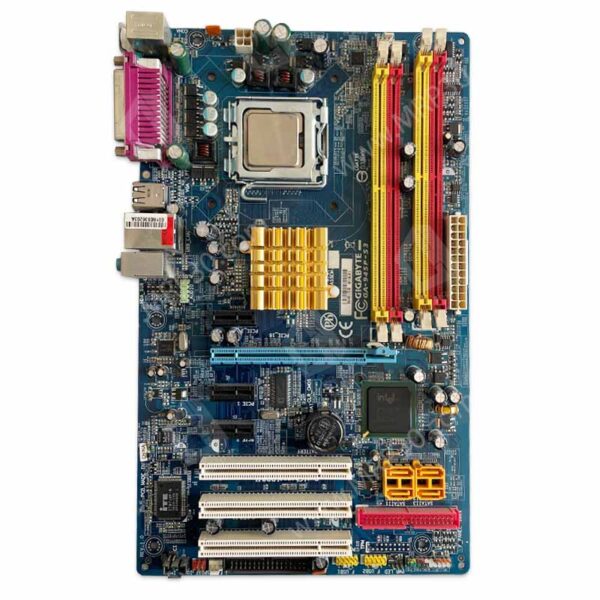 باندل مادربرد Gigabyte 945P-S3 + Pentium 4
