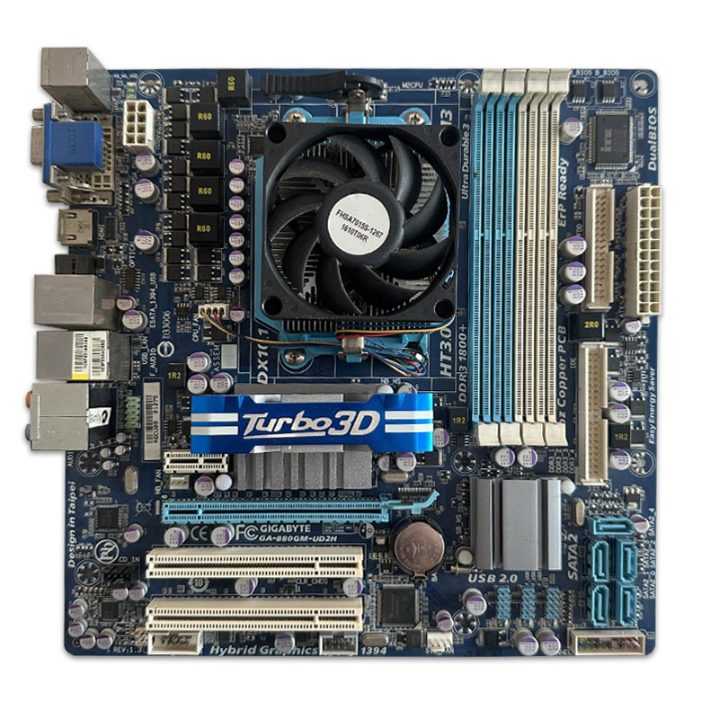 700473 باندل GIGABYTE GA-880GM-UD2H + Athlon II X2 255 استوک به همراه فن