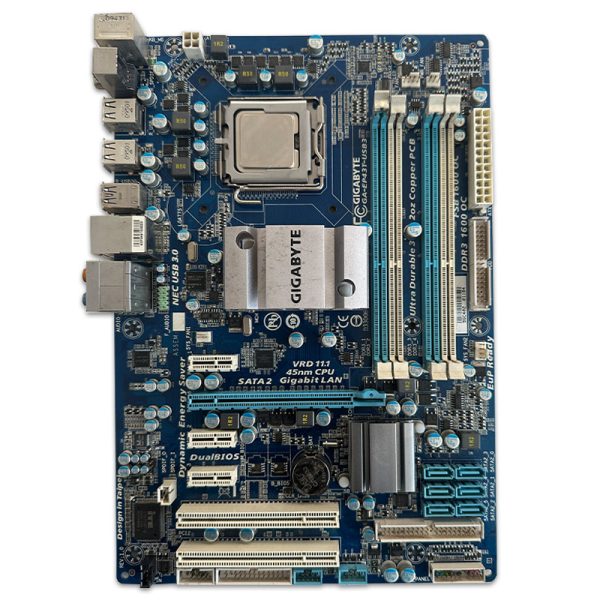 باندل مادربرد Gigabyte GA-EP43T-USB3 + E5700 استوک