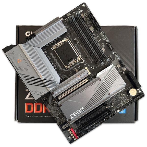 مادربرد گیگابایت Gigabyte Z690 Gaming X DDR4 استوک در حد نو