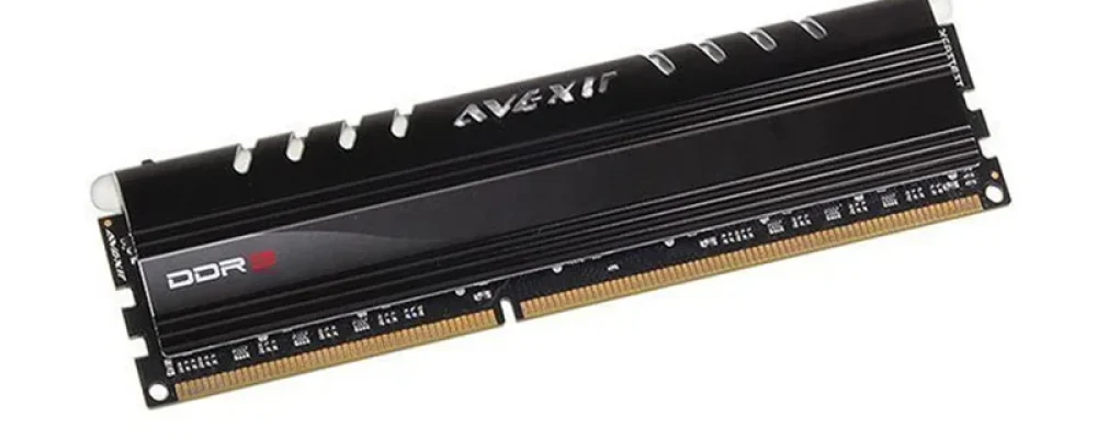 رم 4 گیگ Avexir